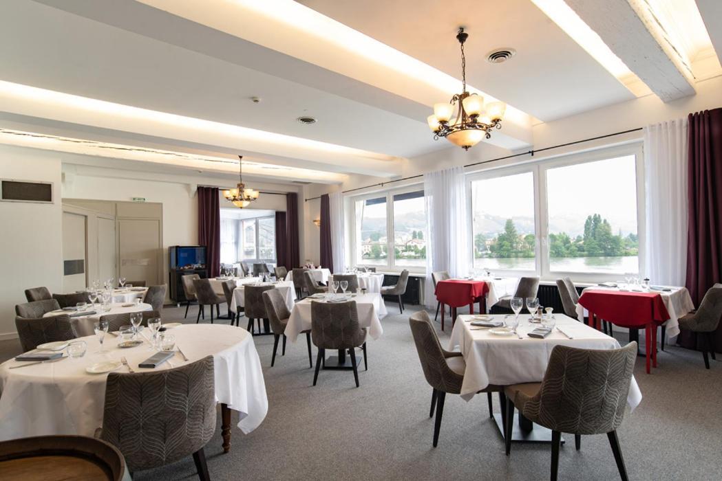 Hotel Le Bellevue Les Roches-de-Condrieu 外观 照片